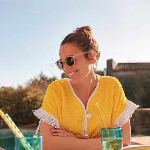 Lunettes de soleil ovales adulte+ Beige lifestyle
